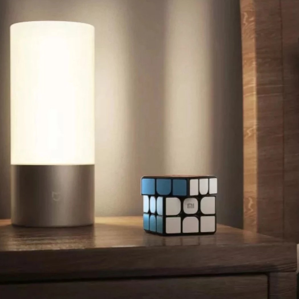 The Smart Rubik's cube | World's 1st Intelligent 3x3 Cube - Grey ...
